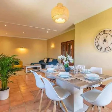 Casa Luisa - Apartamento Com 3 Quartos オーリョス・デ・アーグァ